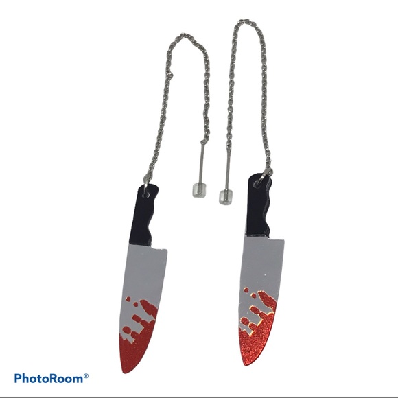 Bloody Knife Threader Earrings Horror Goth new - Picture 4 of 4